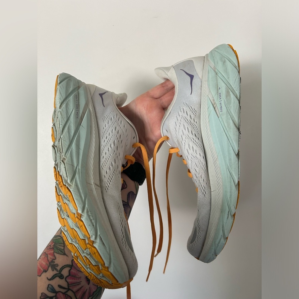 Hoka One One Clifton 8 Running Shoes - Picture 5 of 7